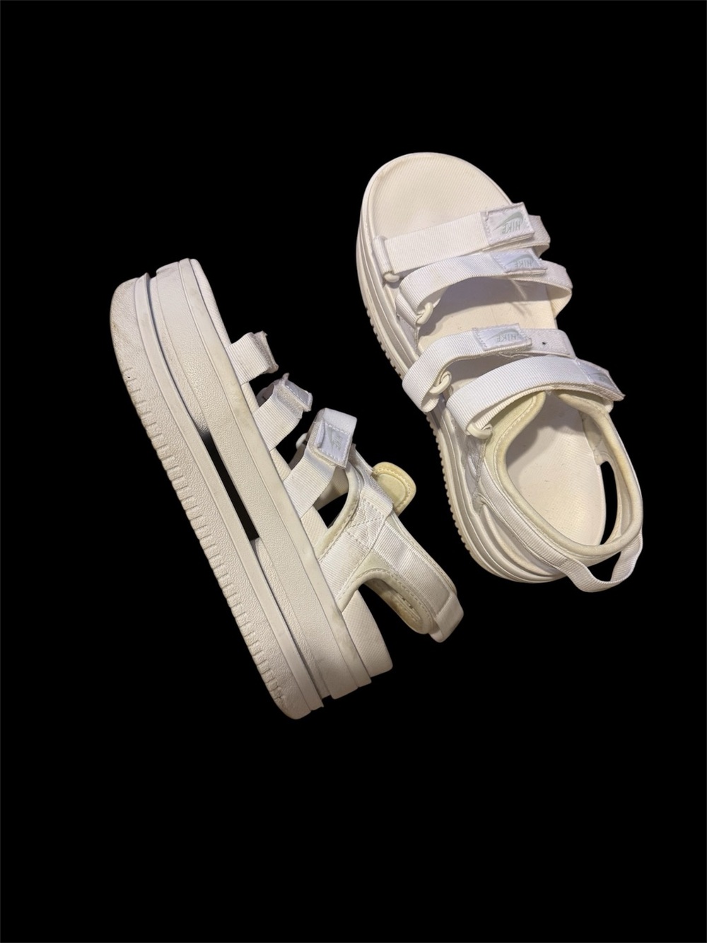 Women's Nike Platform Sport Sandals size 8 used very little